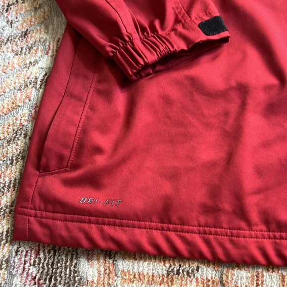 Great condition Razorbacks Univerisity of Arkansas NIKE DRI-FIT XL jacket! - Picture 6 of 9